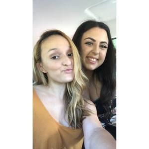 Meet your Posher, Julia